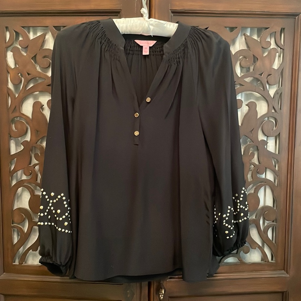 Lily Pulitzer blouse with gold detail